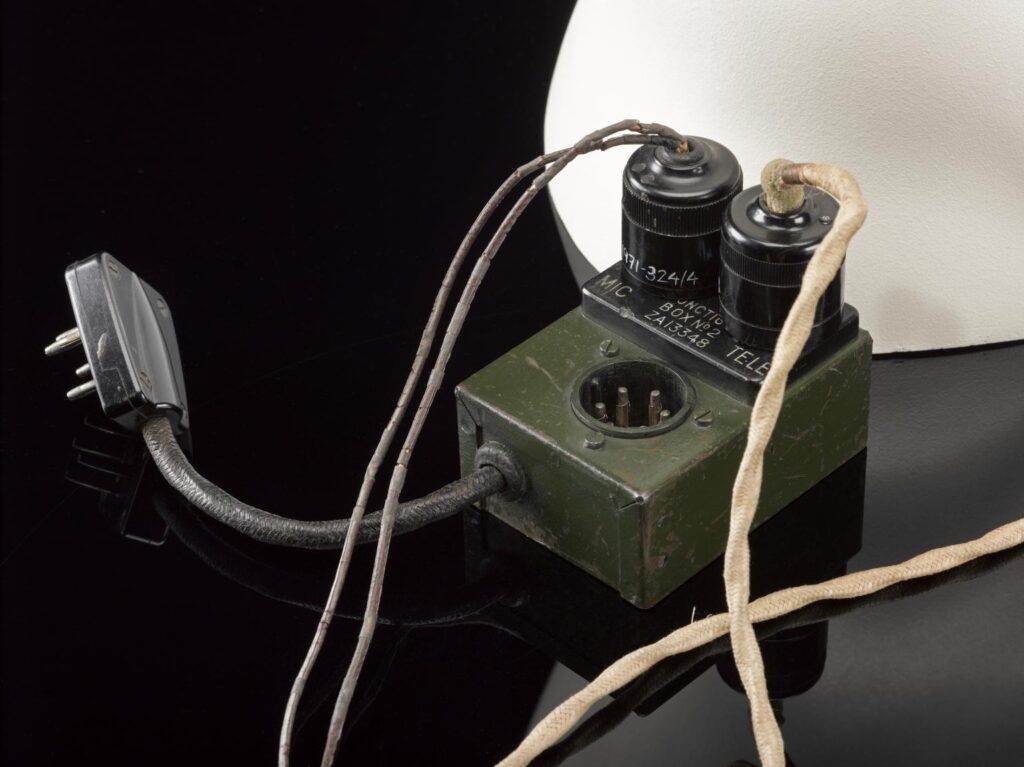 Wireless set no. 38 Mk. II serial no. 6319, 1942-1945